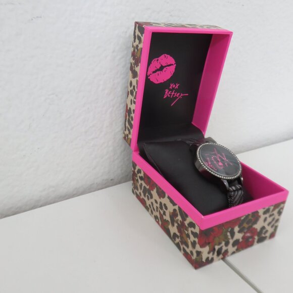 (#033) Betsey Johnson Glitter XOX w/ Rhinestone Women\'s Watch main image 5